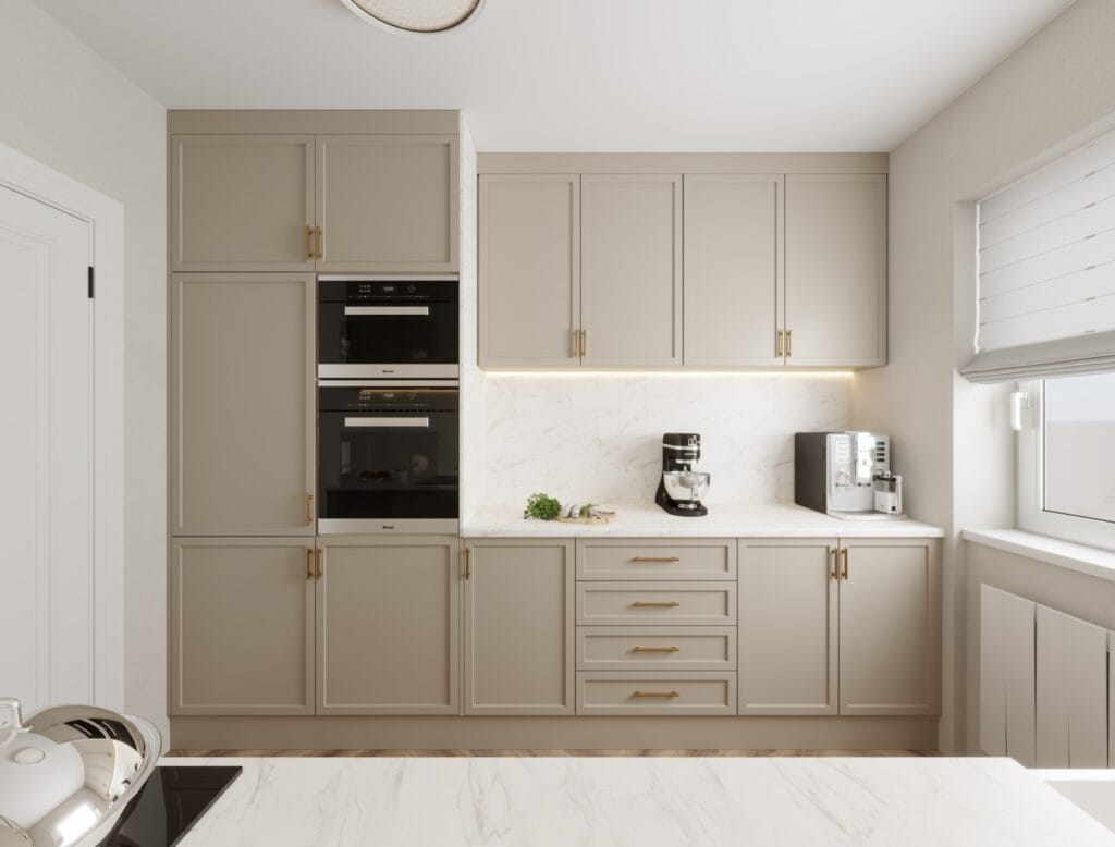 Modern classic kitchen with beige cabinets and built-in appliances – Intervibe Studio